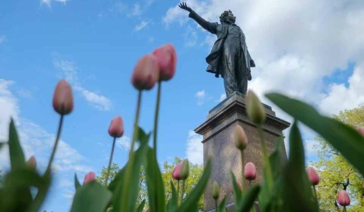 Леус рассказал, какой будет погода в Петербурге 12 мая