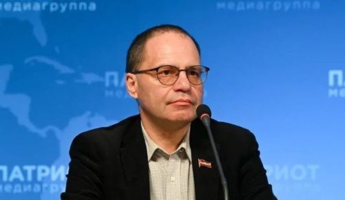Политолог возложил вину за смерть людей от бария на Беглова и Комздрав