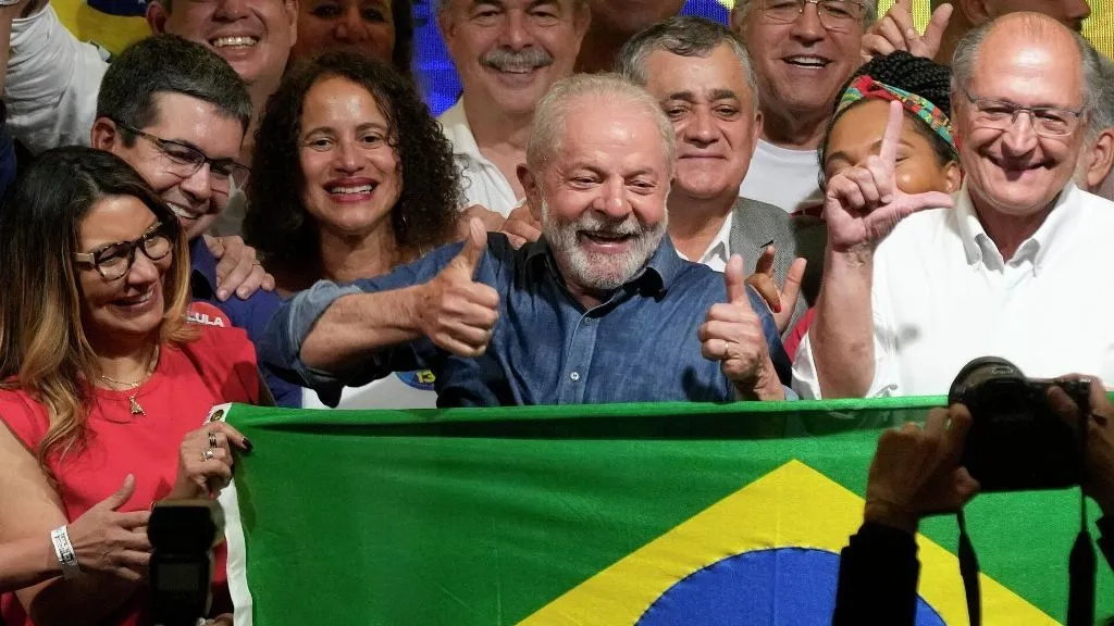 Путин позвал президента Бразилии на ПМЭФ-2023
