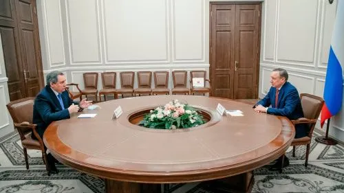 Беглов умолчал в беседе с министром энергетики о системных прорывах теплосетей в Петербурге