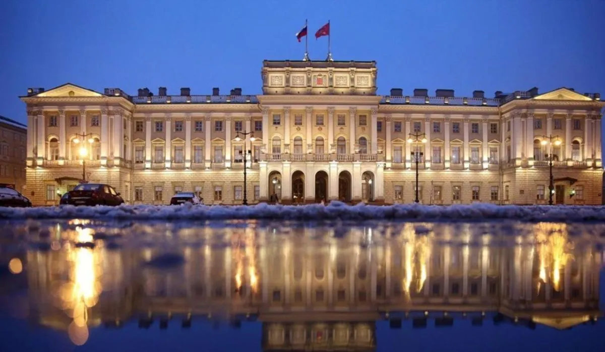 Стало известно, когда официально откроют для петербуржцев Мариинский дворец
