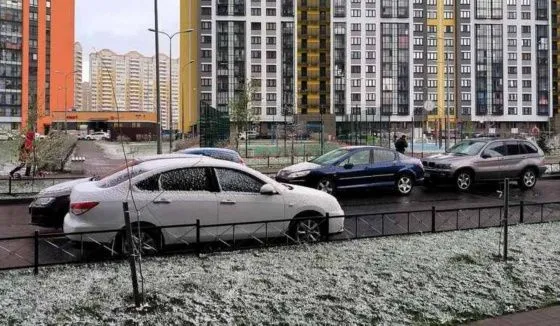 Новое похолодание пообещал Колесов в Петербурге