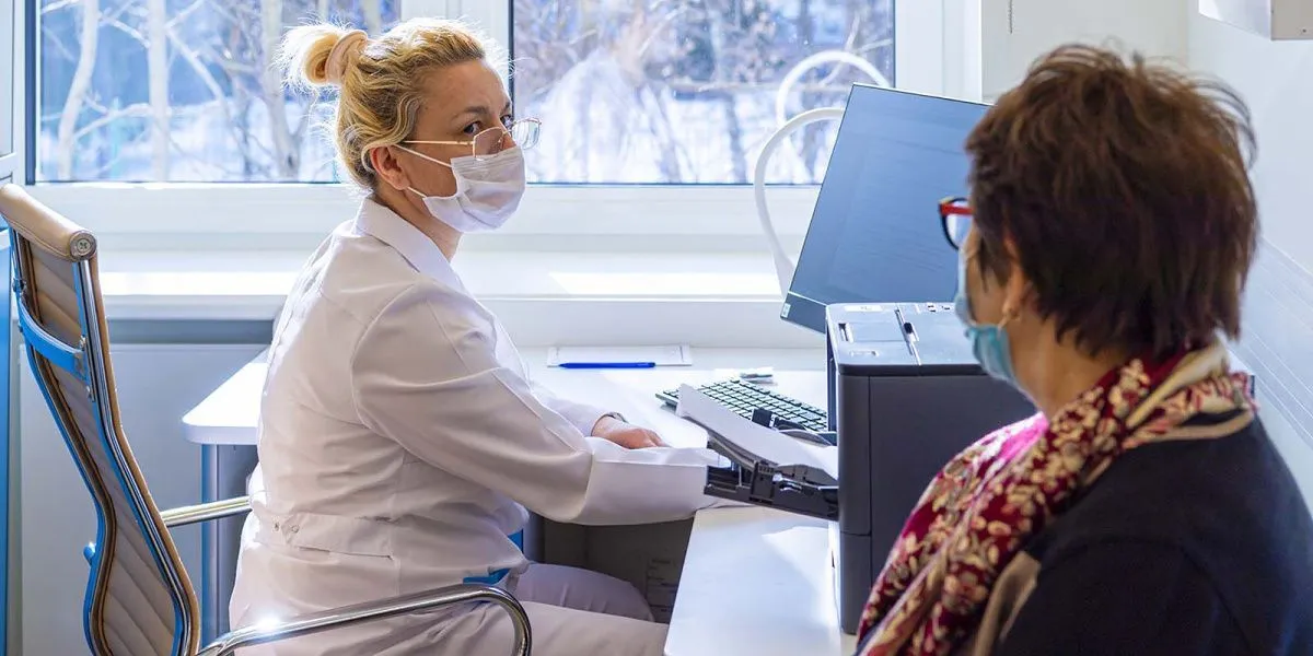 Министерство здравоохранения РФ высоко оценило организацию оказания медицинской помощи по профилю «офтальмология» в Петербурге