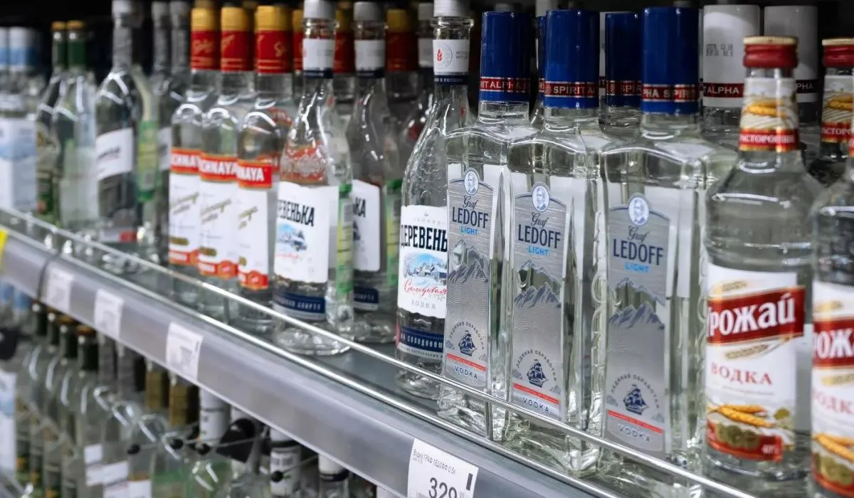 В Ленинградской области предложили урезать время вечерней продажи алкоголя