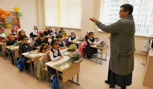 В Ленинградской области со следующего месяца начнут принимать заявления в школы