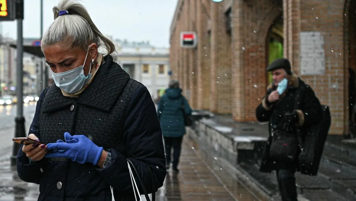 В Санкт-Петербурге вводятся дополнительные ограничения из-за коронавируса